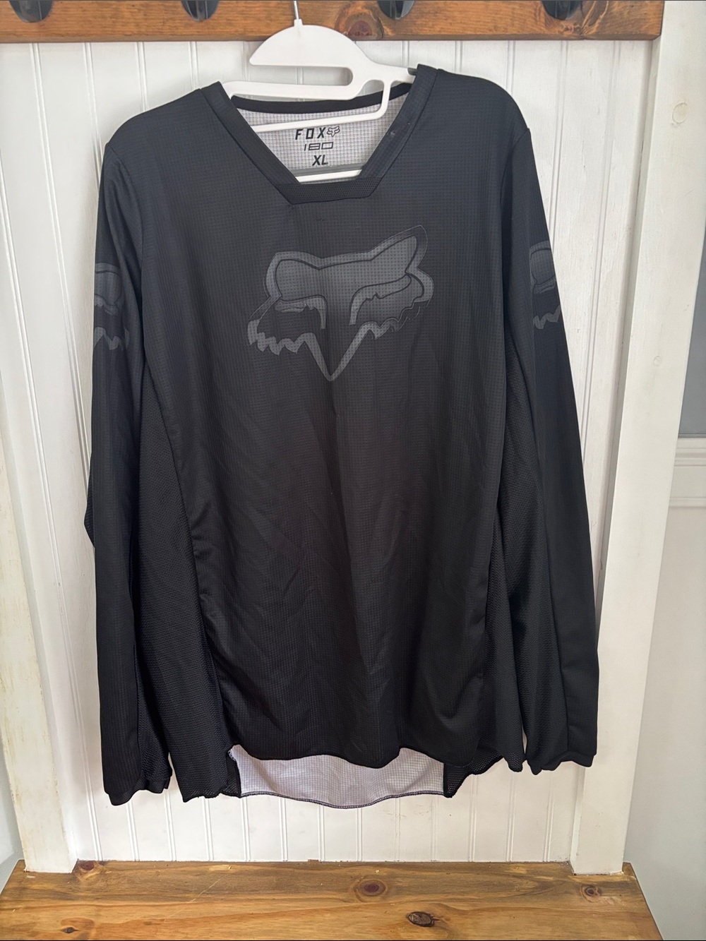 Fox Black Long-Sleeve MTB Jersey with Subtle Logo